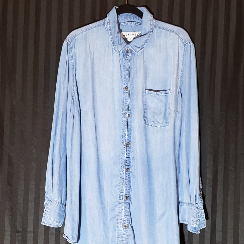 Long sleeve denim button up shirt